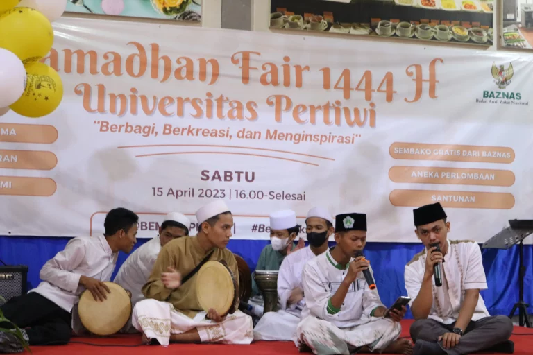 Ramadhan Fair 1444 H Universitas Pertiwi