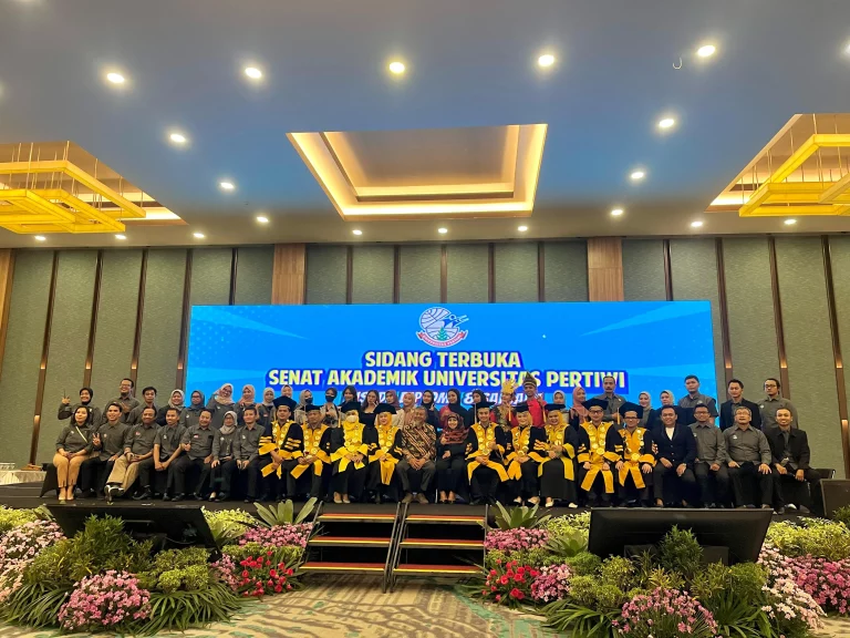 Selamat kepada para wisudawan-wisudawati Universitas Pertiwi – Wisuda ke 2